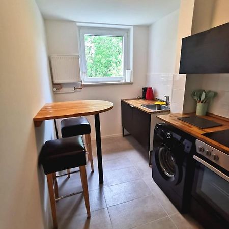 Monteurzimmer Berlin Neukoelln Eksteriør billede