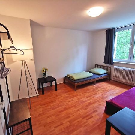 Monteurzimmer Berlin Neukoelln Eksteriør billede