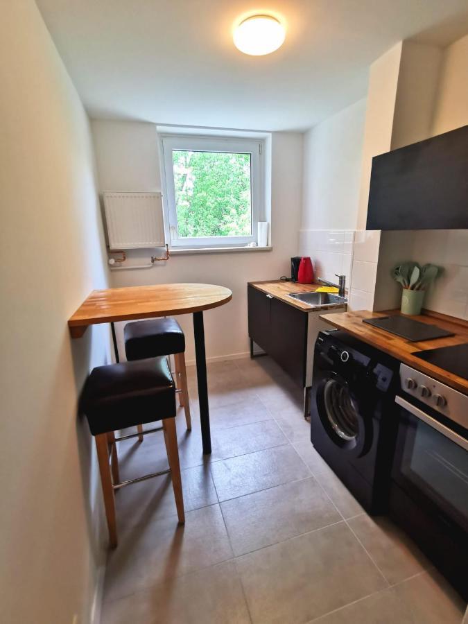 Monteurzimmer Berlin Neukoelln Eksteriør billede